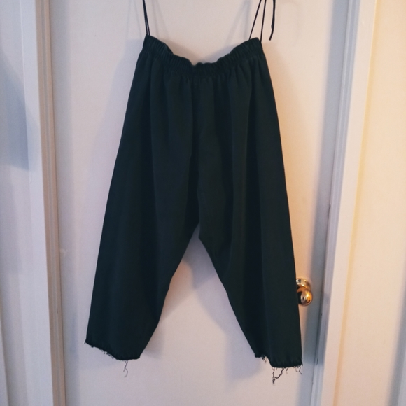 DONATED! Wide Leg Cropped Pants - Picture 6 of 8